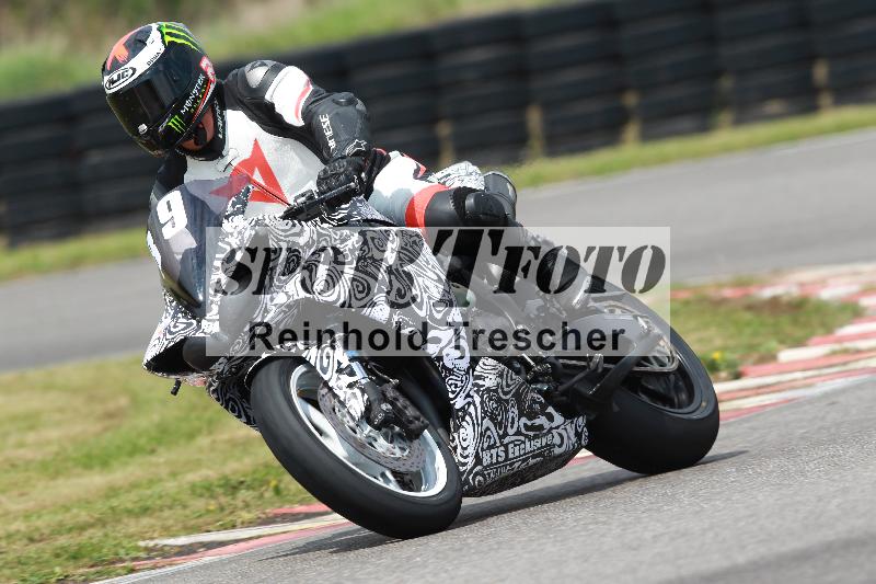 Archiv-2022/13 25.04.2022 Plüss Moto Sport ADR/Freies Fahren/89